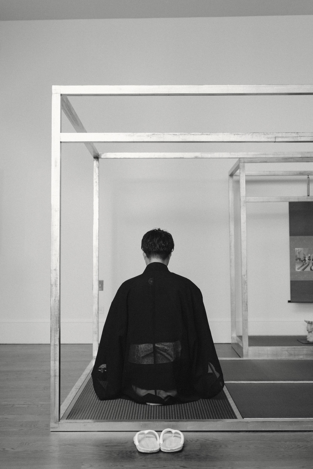 年ごとに 人はやらへど目に見えぬ 心の鬼はゆく方もなし WHITE2BLACK 11062024